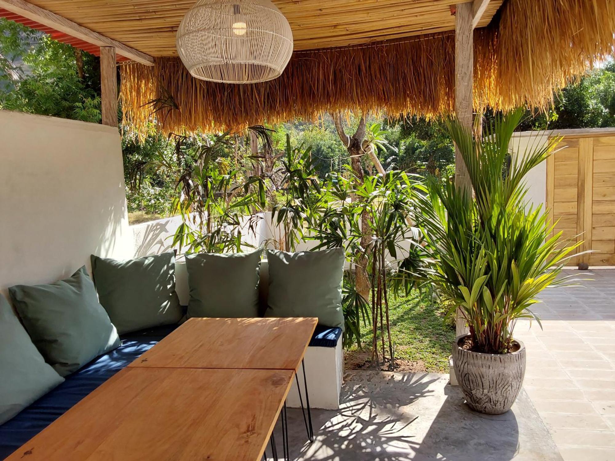 Okaoki Homestay Амед Экстерьер фото